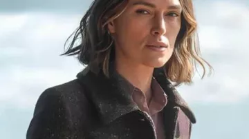 Keira Knightley Checked Coat worn by Laura Blacklock (Keira Knightley) as seen in The Woman in Cabin 10