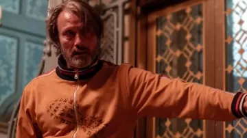 Dust Bunny Survêtement Mads Mikkelsen (Mads Mikkelsen) en Dust Bunny