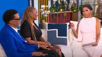 Reiss Petra Cold Shoulder Midi Dress worn by Tamron Hall as seen in Tamron Hall Show on October 8, 2025