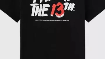 Camiseta negra con gráficos usada por Will Rollins (Jason Ritter) en Freddy vs. Jason