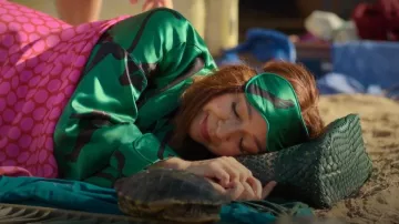 Olivia von Halle Queenie panther-print Silk Robe worn by Molly Novak (Maya Rudolph) as seen in Loot(S03E01)