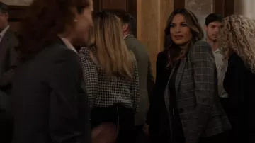 Sergio Hudson Short Jacket worn by Olivia Benson (Mariska Hargitay) as seen in Law & Order: Special Victims Unit (S27E02)