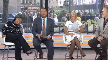 Ted Baker Ruthii Floral Crop Sweater worn by Sheinelle Jones as seen in Today on October 15, 2025