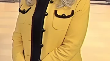 Black Contrast Trim Yellow Jacket worn by Janice Dean in Fox and Friends (USA)