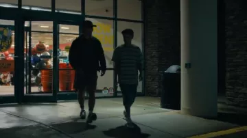 Superga 2432 Works Sneakers portées par Danny (Frankie A. Rodriguez) comme on le voit dans Chad Powers (S01E04)