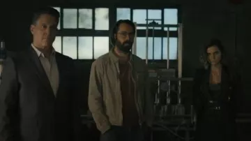 Urban Outfitters Dickies UO Exclusive Newington Washed Canvas Jacket worn by Lawrence 'Bodhi' Geigerman (Martin Starr) as seen in Tulsa King (S03E04)