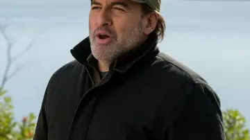 Sullivans Crossing S03 Scott Patterson Black Jacket of Harry 'Sully' Sullivan (Scott Patterson) in Sullivan's Crossing (S03E10)