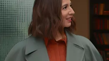 Loot S3 Maya Rudolph Puff Shoulder Coat worn by Molly Novak (Maya Rudolph) as seen in Loot