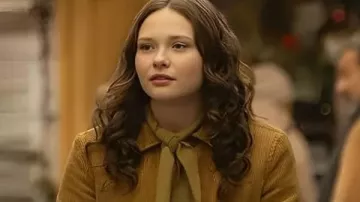 Chaqueta de pana The Family Plan 2 Zoe Colletti