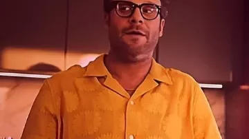 Seth Rogen Good Fortune 2025 Chemise tournesol