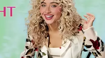 Saturday Night Live S51 Abrigo floral de Sabrina Carpenter usado por Sabrina Carpenter como se ve en Saturday Night Live