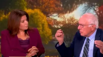 Derek Lam 10 Crosby Walter Double Breasted Jacket portée par Ana Navarro comme on le voit dans The View le 20 octobre 2025