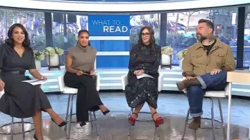 Sandalias de plataforma festoneadas de Prada usadas por Savannah Sellers como se ve en Today el 17 de octubre de 2025