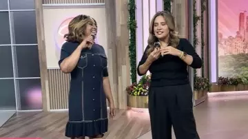 Cinq a Sept Elisha Minivestido de punto usado por Sherri Shepherd como se ve en Sherri el 17 de octubre de 2025