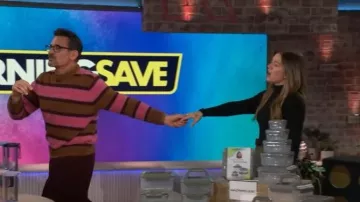 Banana Republic Italian Alpaga - Pull à rayures en laine mélangée porté par Lawrence Zarian comme on le voit dans le Kelly Clarkson Show le 15 octobre 2025