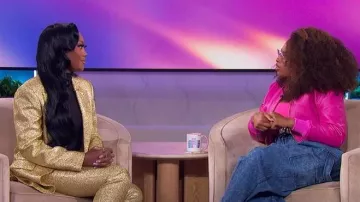 Blazer en tweed métallisé Sergio Hudson porté par Muni Long tel qu’on le voit dans le défilé Jennifer Hudson le 5 octobre 2025