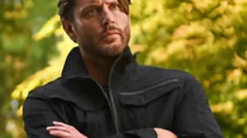 Tracker S03 Jensen Ackles Denim Black Jacket as seen in Tracker (S03E01)