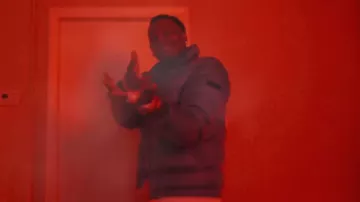 Dior Bright Blue Oblique Puffer Jacket worn by Moneybagg Yo in Moneybagg Yo – Boffum feat. Big 30 [Official Music Video]