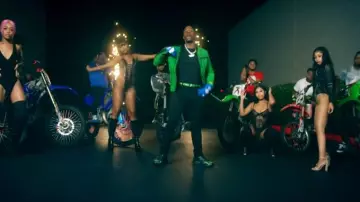 Baskets Balenciaga Black & Neon Green Track.2 portées par Blac Youngsta en Moneybagg Yo, Blac Youngsta – Super Hot (Clip Officiel)