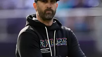 Nick Sirianni Eagles Noir 2025 Crucial Catch Sweat à capuche