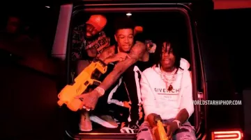 Zapatillas altas Off White Black Arrows usadas por Blueface en Blueface - "Murder Rate" feat. Polo G (Video musical oficial - Exclusivo de WSHH)