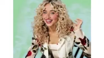 Sabrina Carpenter Saturday Night Live Floral Coat of Sabrina Carpenter in Saturday Night Live