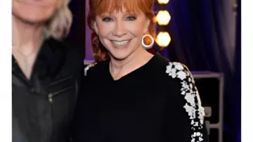 Reba McEntire The Voice S28 Black Embroidered Sweater