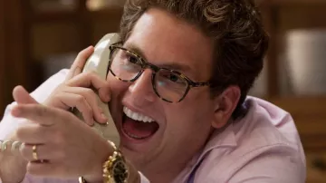 Tortoise shell glasses of Donnie Azoff (Jonah Hill) in The Wolf of Wall Street