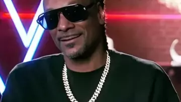 The Voice S28 Team Snoop Shirt porté par Snoop Dogg comme on le voit dans The Voice
