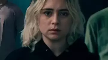 Lizze Broadway Gen V S2 Black Hoodie worn by Emma Meyer / Little Cricket (Lizze Broadway) as seen in Gen V (S02)