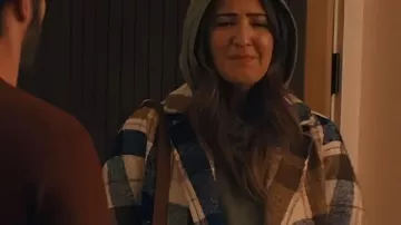 D’Arcy Carden Nobody Wants This S02 Plaid Coat of (D'Arcy Carden) as seen in Nobody Wants This (S02E01)