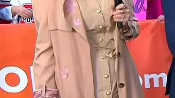 Beige Trench Coat worn by Savannah Guthrie in Full Episode: TODAY Show - October 24