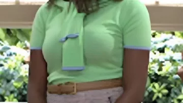 Cárdigan verde menta usado por (Destiny Love) en Beyond the Gates