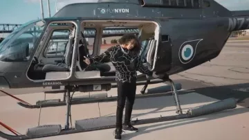 Jeans Amiri Black MX1 porté par DD Osama dans DD Osama - Who I Am (Vidéo Officielle)