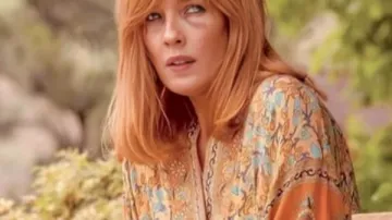 Yellowstone S05 Beth Dutton Floral Robe