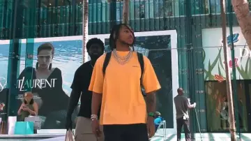 Camiseta Marni Orange Sunset usada por DDG en DDG X Luh Tyler - I'm Geekin (Video musical oficial)