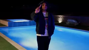 Balenciaga Black Tape Logo Zip Hoodie usado por DDG en DDG - I'm Geekin (Video musical oficial)