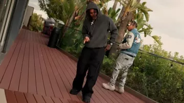 Balenciaga Pantalon Cargo Noir Hybride porté par DDG dans Baby Rich - HELLO (ft. DDG) (Clip Officiel)