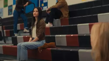 Sprwmn Baby Cardigan V2 in Leopard worn by Esther Roklov (Jackie Tohn) as seen in Nobody Wants This (S02E02)