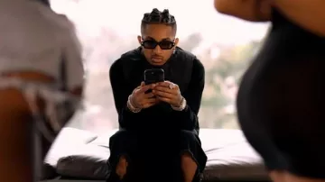 Gafas de sol Kuboraum Black Angular Q6 usadas por DDG en DDG - Way Too Petty (Video musical oficial)