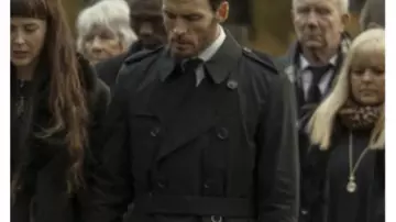 Lazarus S01 Sam Claflin Trench Coat (Sam Claflin) in Lazarus (S01E13)