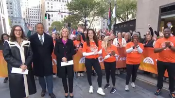 Mercer Collective Shar Reversible Sherpa Coat worn by Savannah Sellers as seen in Today on October 27, 2025