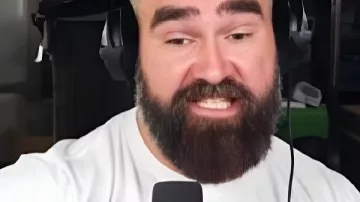 Jason Kelce New Height Show 2025 Graphic T-Shirt in Every Chief's Gotta Eat, NFL Meatheads & Keanu Reeves on Comedy Dangers, Life Advice & More | EP 160