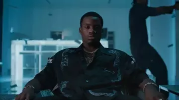 Camiseta Givenchy Black Snake & Icarus usada por Denzel Curry en Denzel Curry - SPEEDBOAT (Video Musical Oficial)