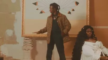 Jakcet acolchado Chateau Marmont floral verde de Gucci usado por Denzel Curry en Denzel Curry - RICKY