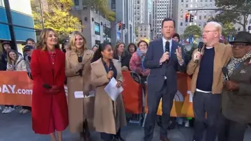 Bcbgmaxazria Notch Collar Single Breasted Riding Coat worn by Savannah Guthrie as seen in Today on October 28, 2025