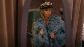 Abrigo LaMarque Danika usado por Ava (Amirah J) como se ve en High Potential (S02E07)