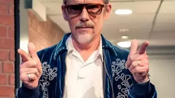 Late Night with Seth Meyers S13 Ethan Hawke Velvet Jacket