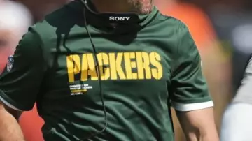 Half Sleeve Hoodie T-Shirt worn by Matt LaFleur in Green Bay Packers Sideline