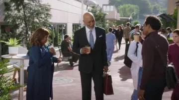 Avenues America Vintage Top Grain Leather Brief Case worn by Richard Webber (James Pickens Jr.) as seen in Grey's Anatomy (S22E03)
